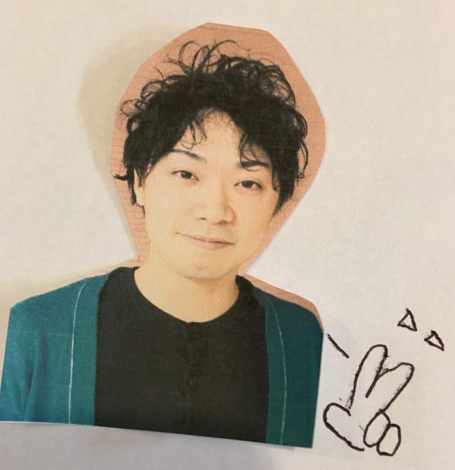 写真から指紋を抜き取れるらしい。